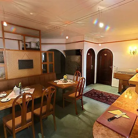 ホテル Mama Muh Self-check-in リンツ