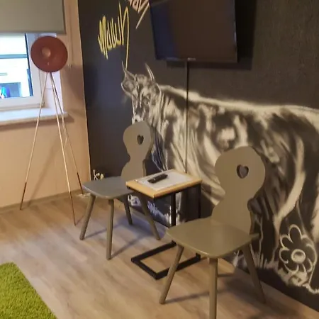 Mama Muh Self-check-in