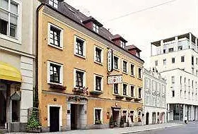 فندق Mama Muh Self-check-in 2*