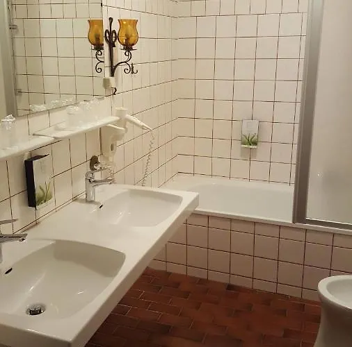 Mama Muh Self-Check-In Hotel